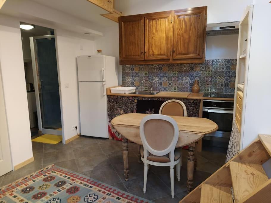 Superbe Appartement Dans Charmant Corps De Ferme Acheres-la-Foret Zewnętrze zdjęcie